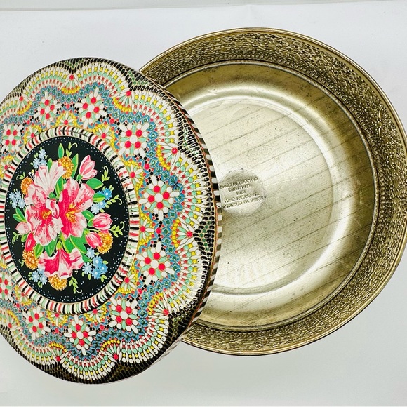 Vintage Daher Boho Decorative Ware Tin - Picture 13 of 16